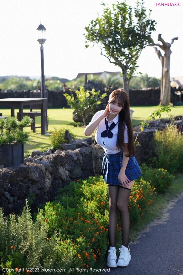 朱可 barbie可儿 [XiuRen]高清写真图 2023.09.28 No.7458 朱可儿Flora 黑丝美臀第4张图片
